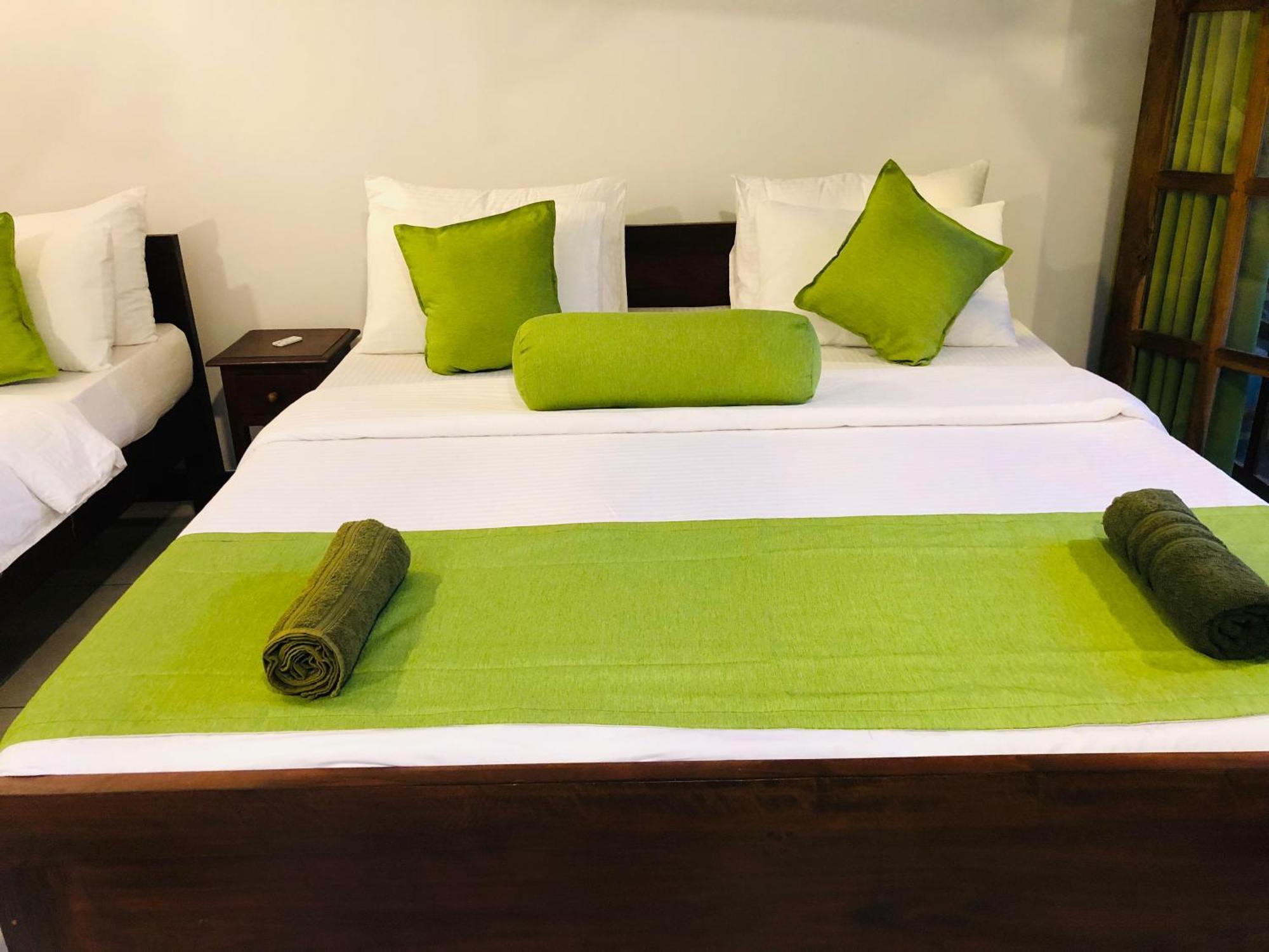 Silent Oasis Apartment เอลลา ภายนอก รูปภาพ